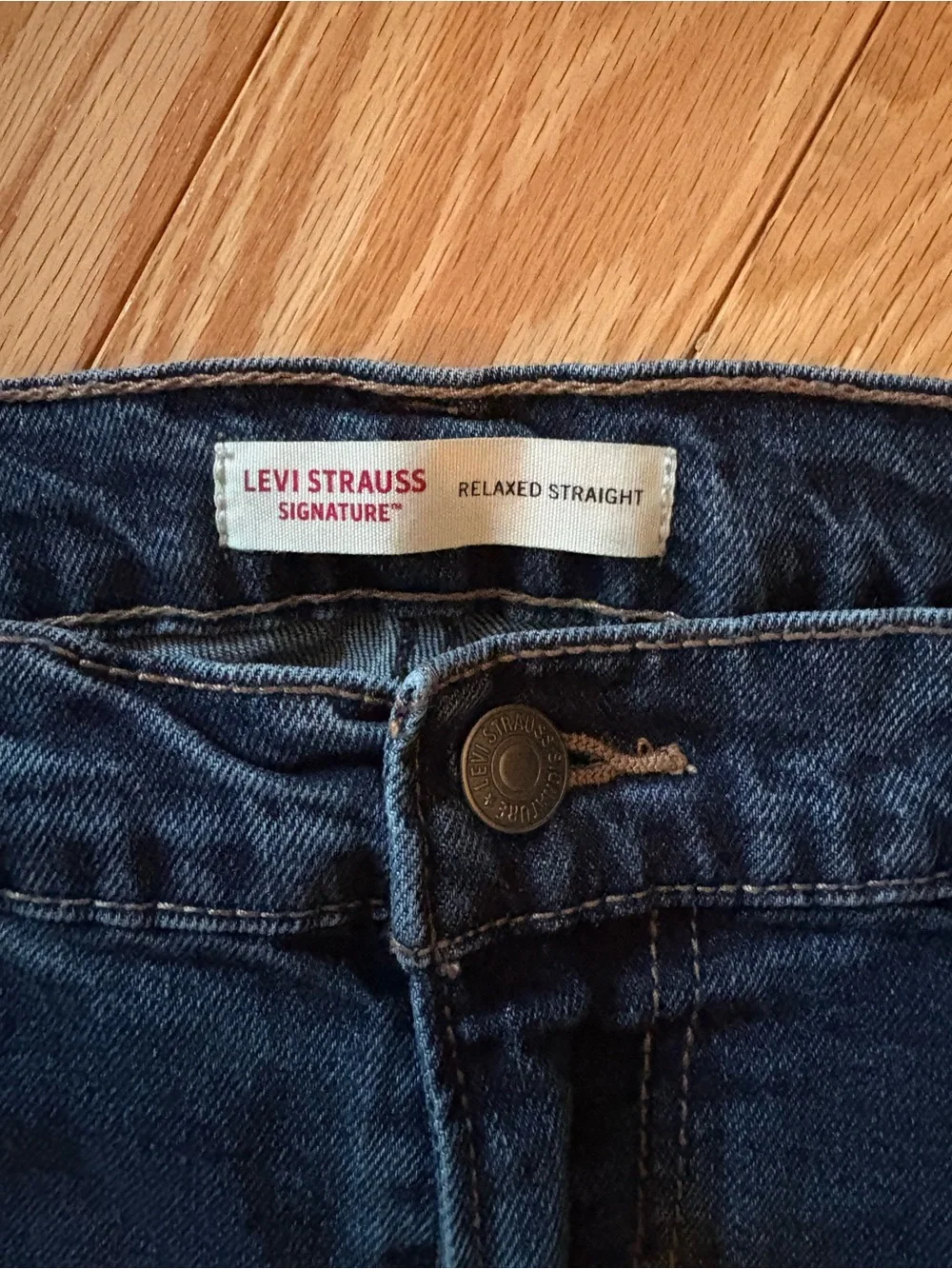 Levi's Relaxed Straight Fit Men's Jeans